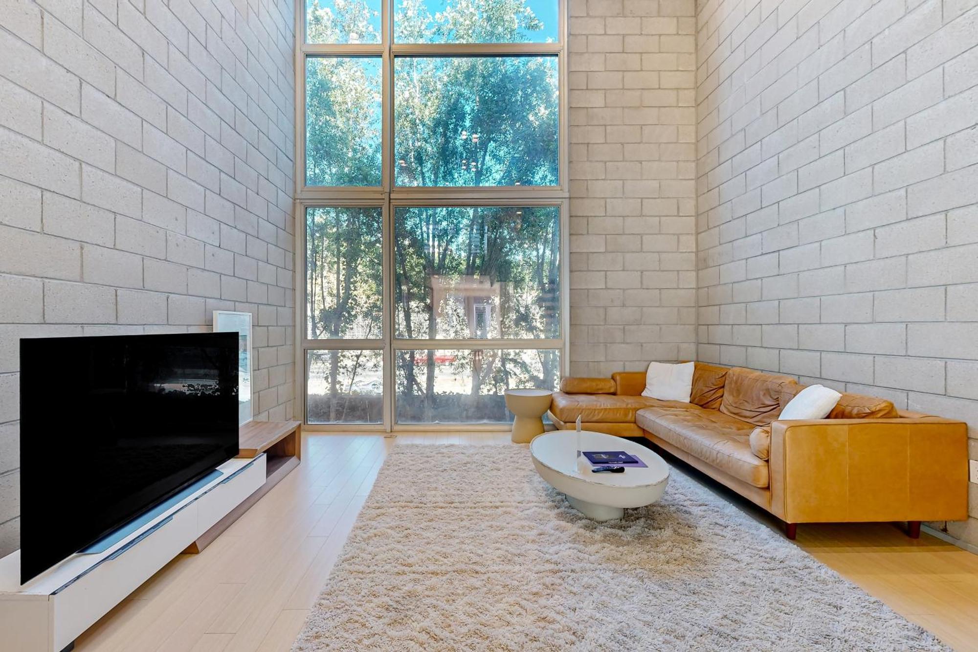 Modern Loft-Style Townhouse In Los Angeles Eksteriør bilde