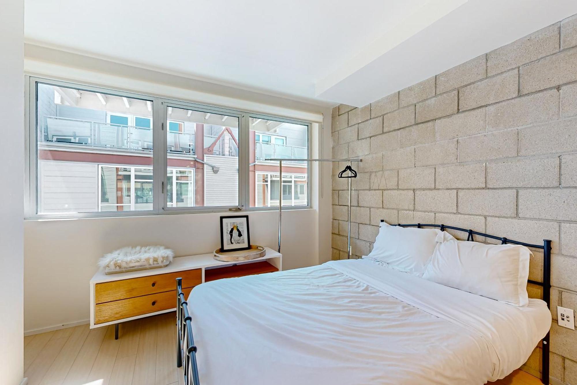 Modern Loft-Style Townhouse In Los Angeles Eksteriør bilde
